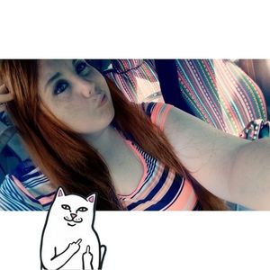 Meet your Posher, Eva